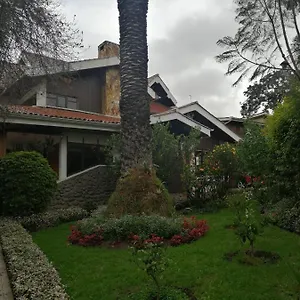 https://casa-todosantos.cuenca-hotels.com