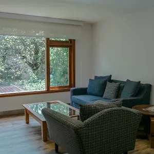 https://dolce-lobo-boutique-stay.hotelsquito.com